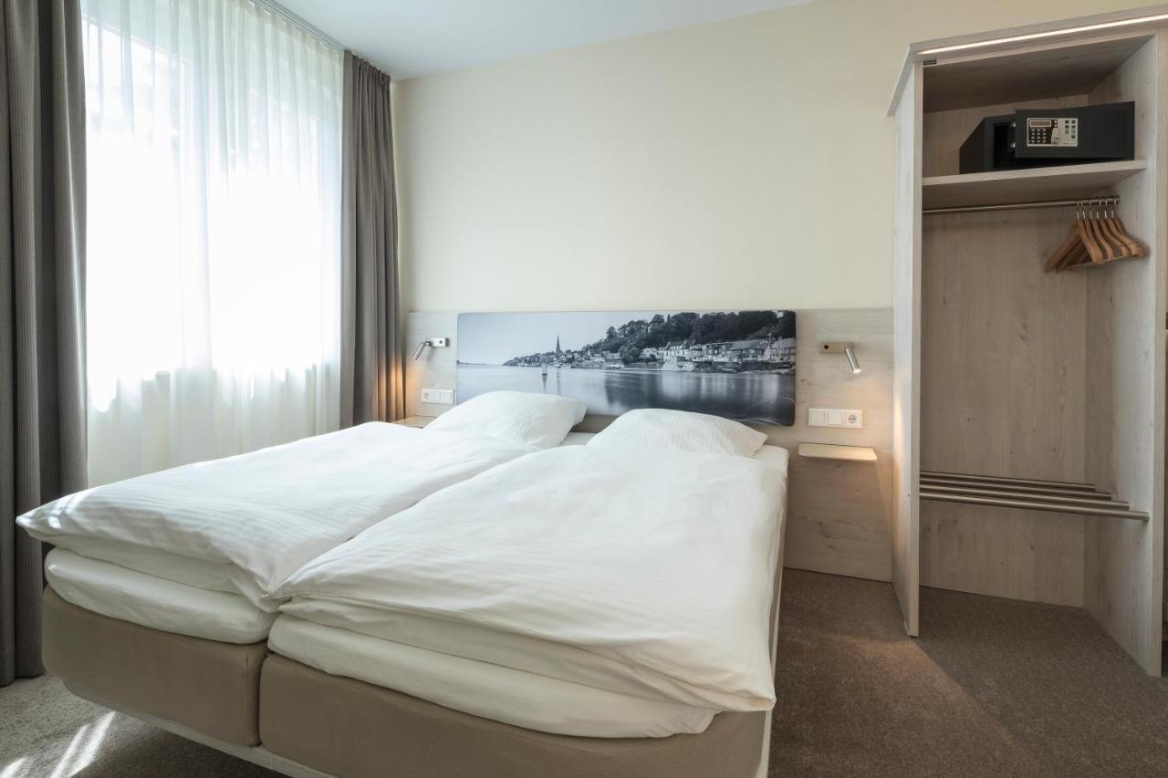 לאוונבורג Hotel Bellevue מראה חיצוני תמונה